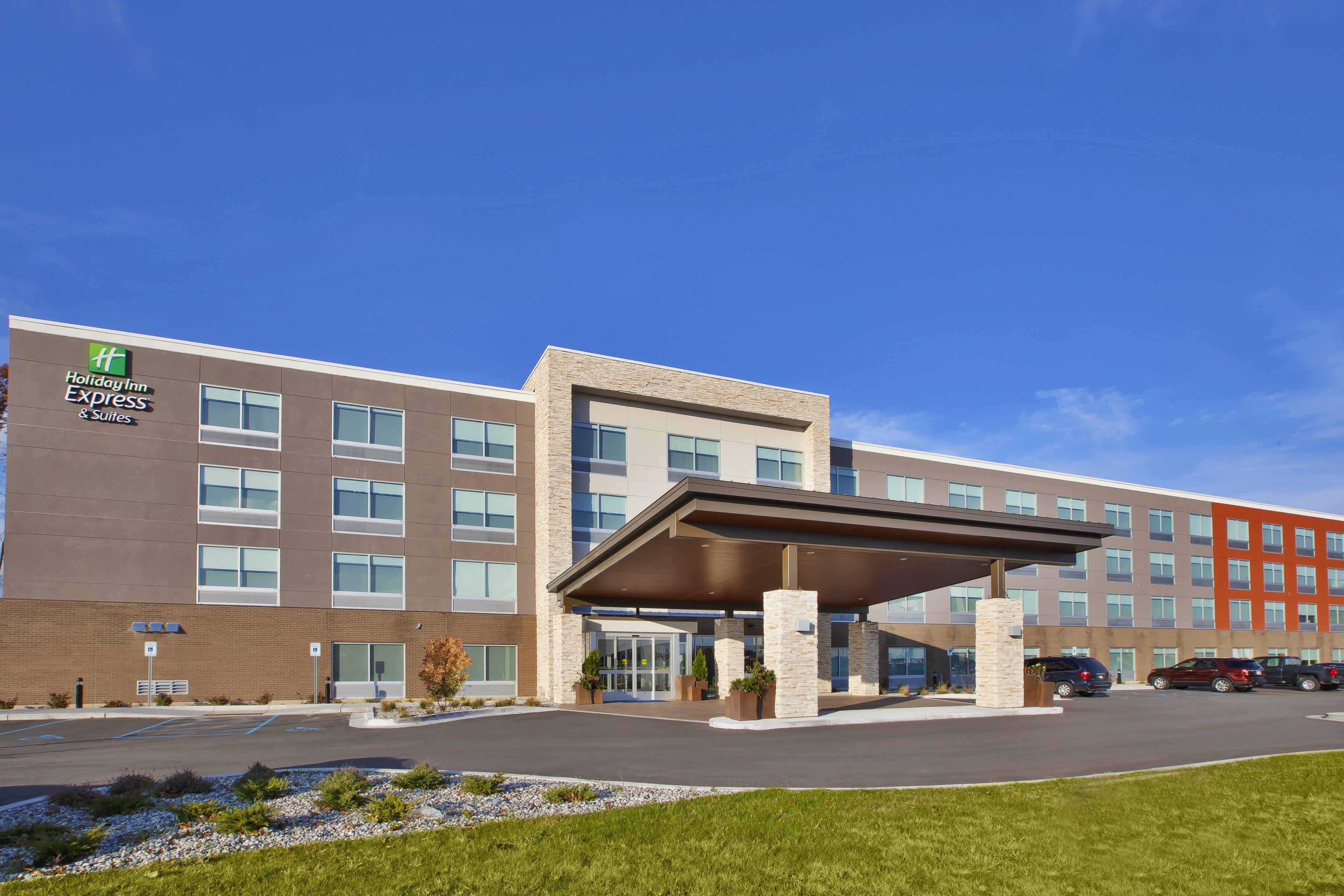 Holiday Inn Express & Suites Grand Rapids Airport North, An Ihg Hotel Exteriör bild